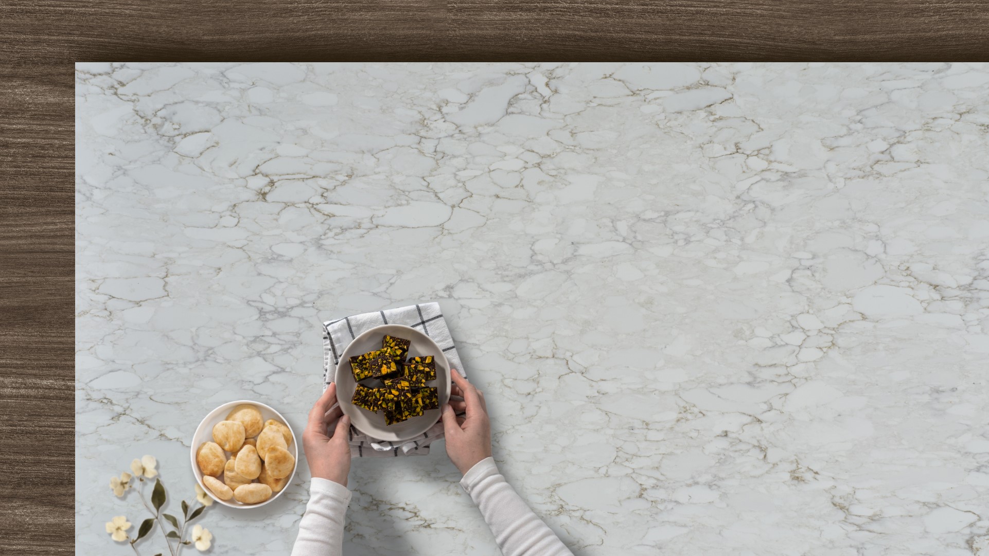 Mystic Cascade Orion Quartz-1 Mystic Cascade Quartz